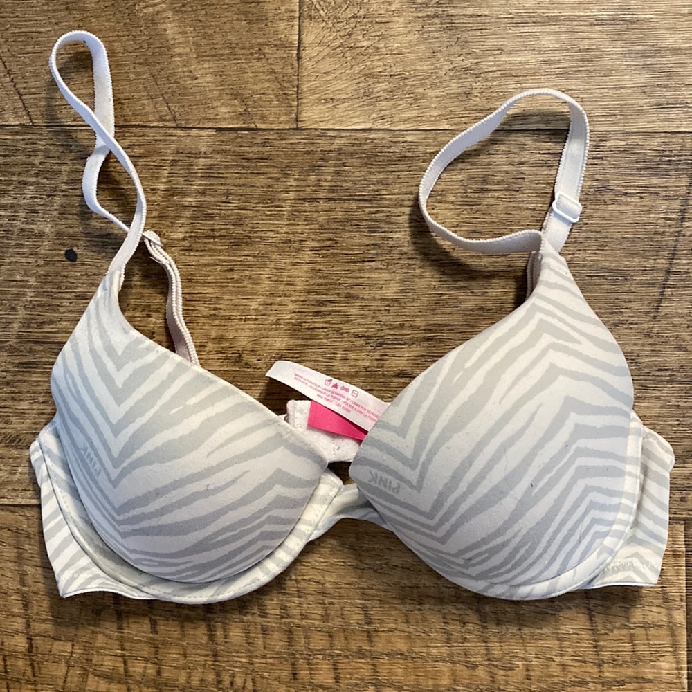 PINK bra